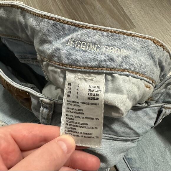 American Eagle Light Wash Mid Rise Cropped Jegging Jeans Size 4 - Picture 7 of 12